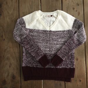 Like new! Ombré Maroon Sweater